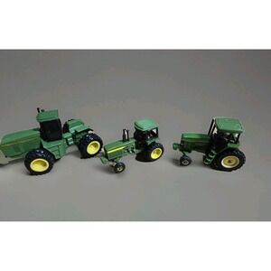 3 Ertl John Deere Tractors Diecast 1/64 Scale 5571 7800‎ 8870